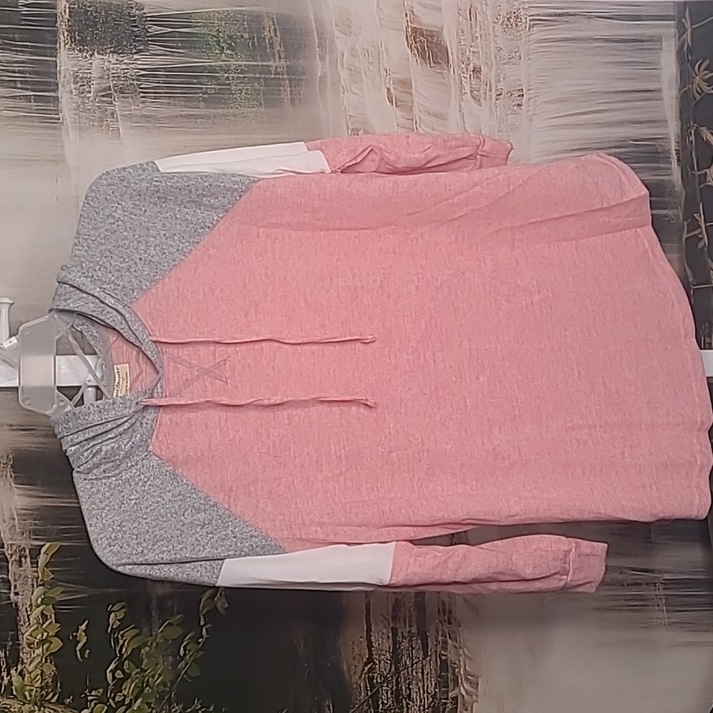 New with tags! Bobbie Brooks Womens 2X lightweight pink gray hoodie top shirt